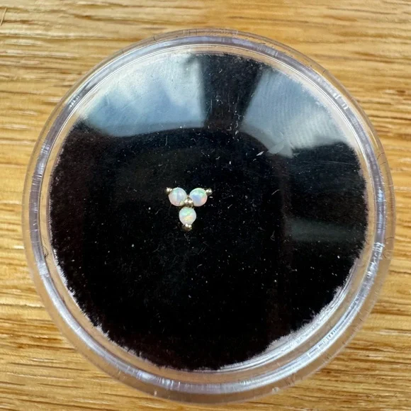 Junipurr Opal Trinity - Beautiful! Brand new! 14k gold! - Picture 1 of 3